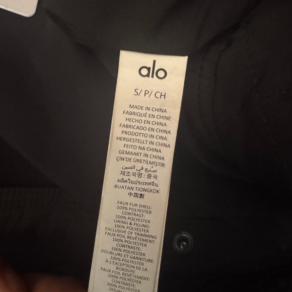 NWT ALO YOGA SHERPA EDGE SHACKET SMALL - Picture 3 of 7